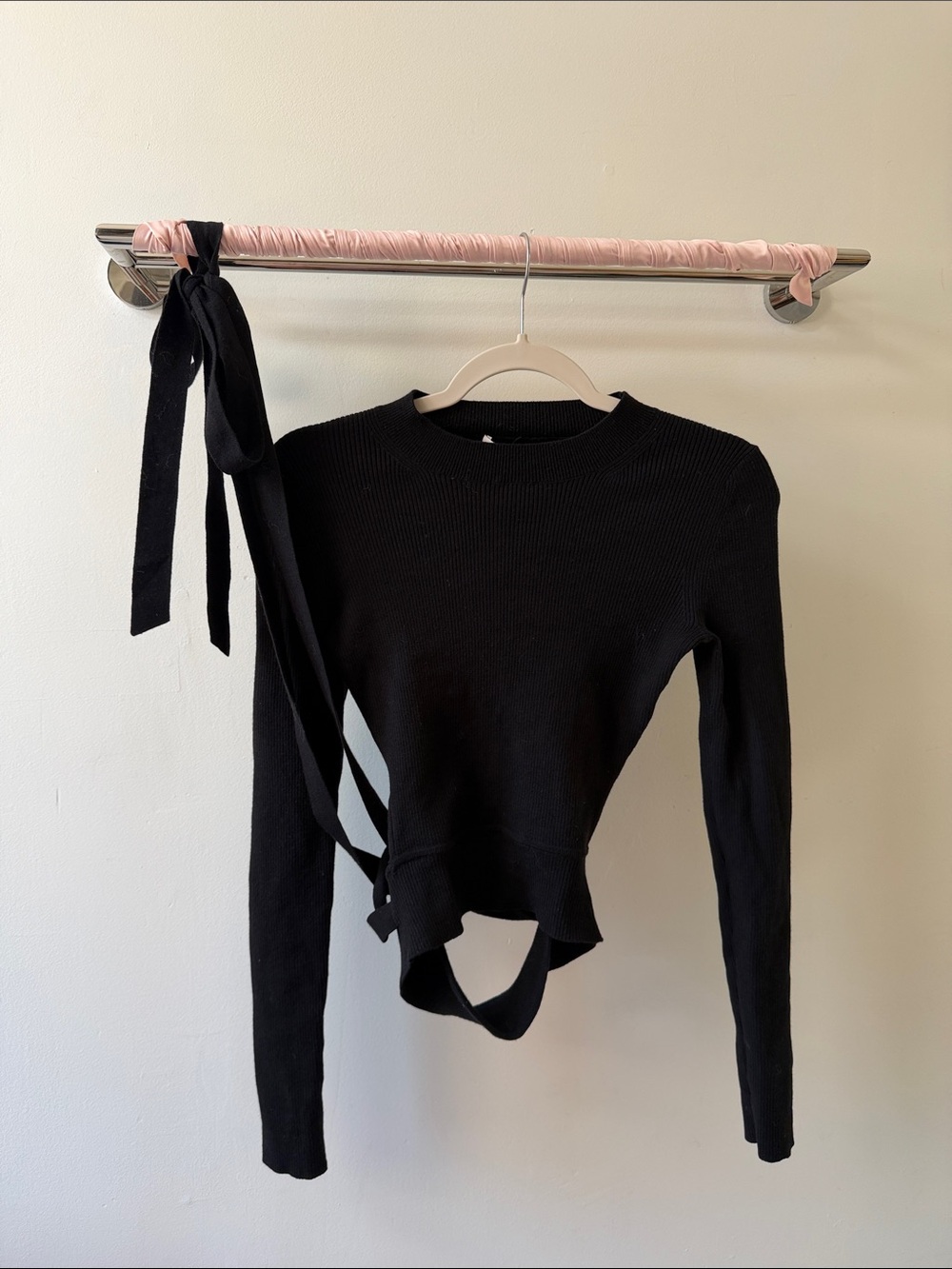 Wilfred Black Long-Sleeve Ribbed Wrap Top